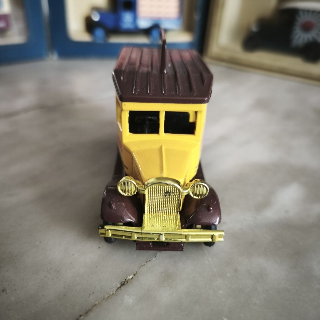 LLEDO 1/76 Ford T Van Pepsi Cola