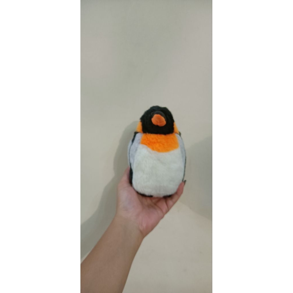 Boneka Penguin Classic Import