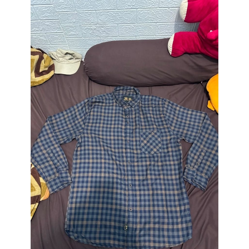 Preloved/Kemeja Flanel Cowok Casual Uk XL