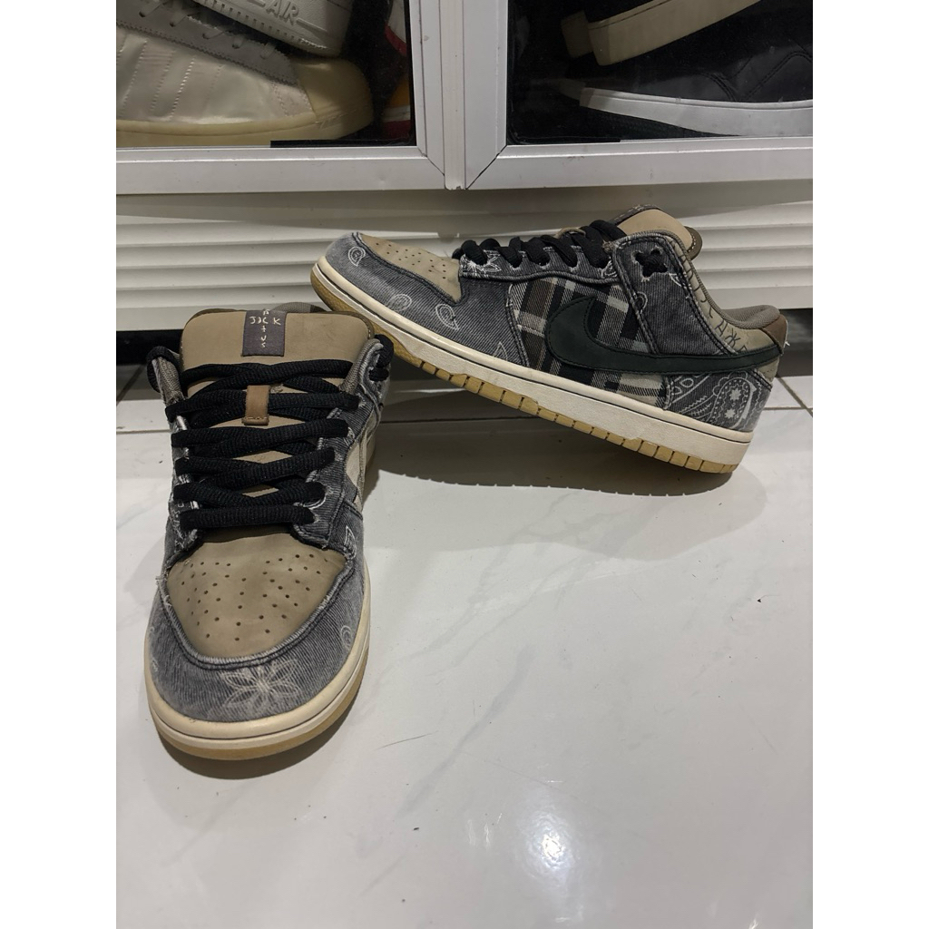 SB dunk low “Travis-Scott” size 41/26cm