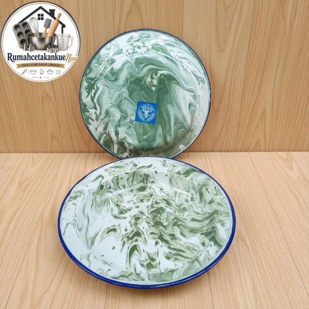 Piring Enamel Burik / Piring Seng Enamel Burik Antik Jadul