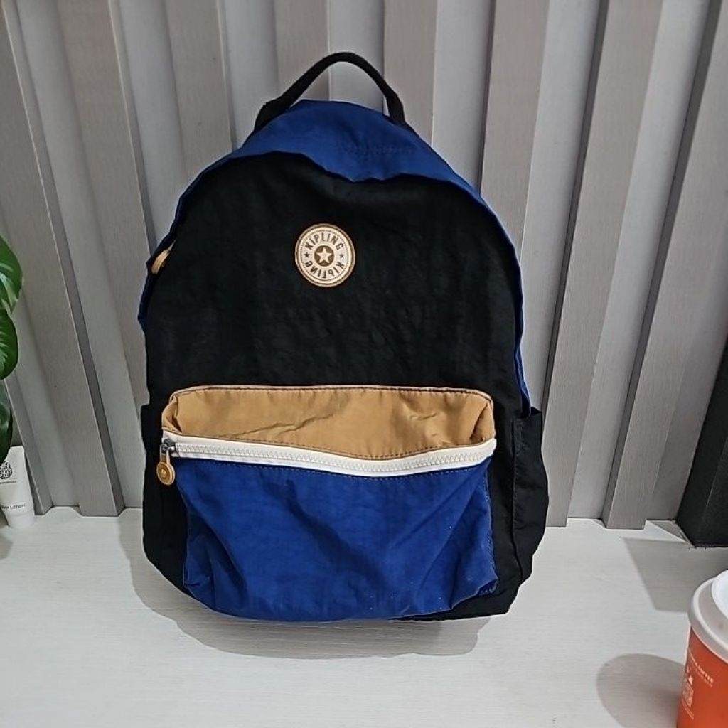 Preloved Kipling Damien backpack original excellent condition