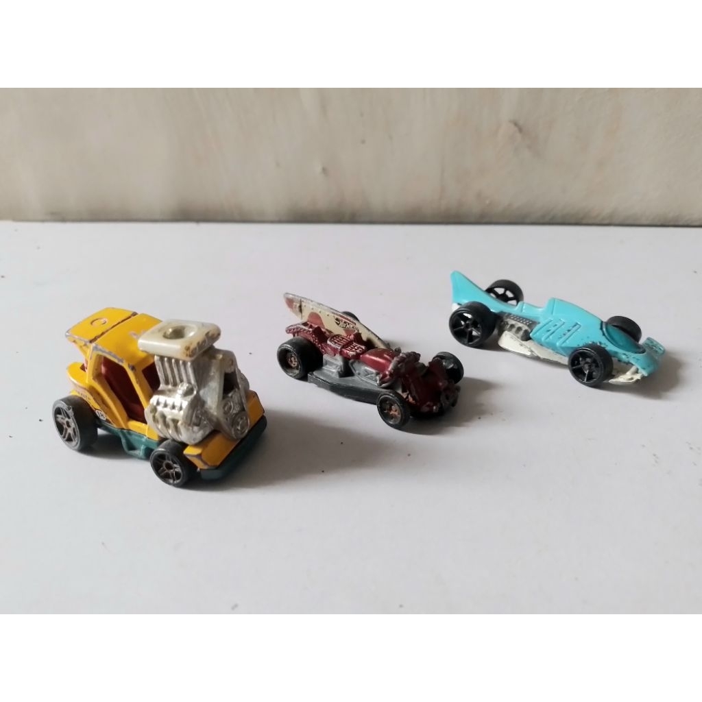 HOTWHEELS LOSE JUNK DIECAST