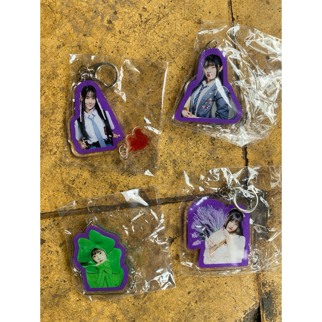 Ganci Keychain JKT48 RTS Limited Edition Fiony Cynthia Elin Lana OFC