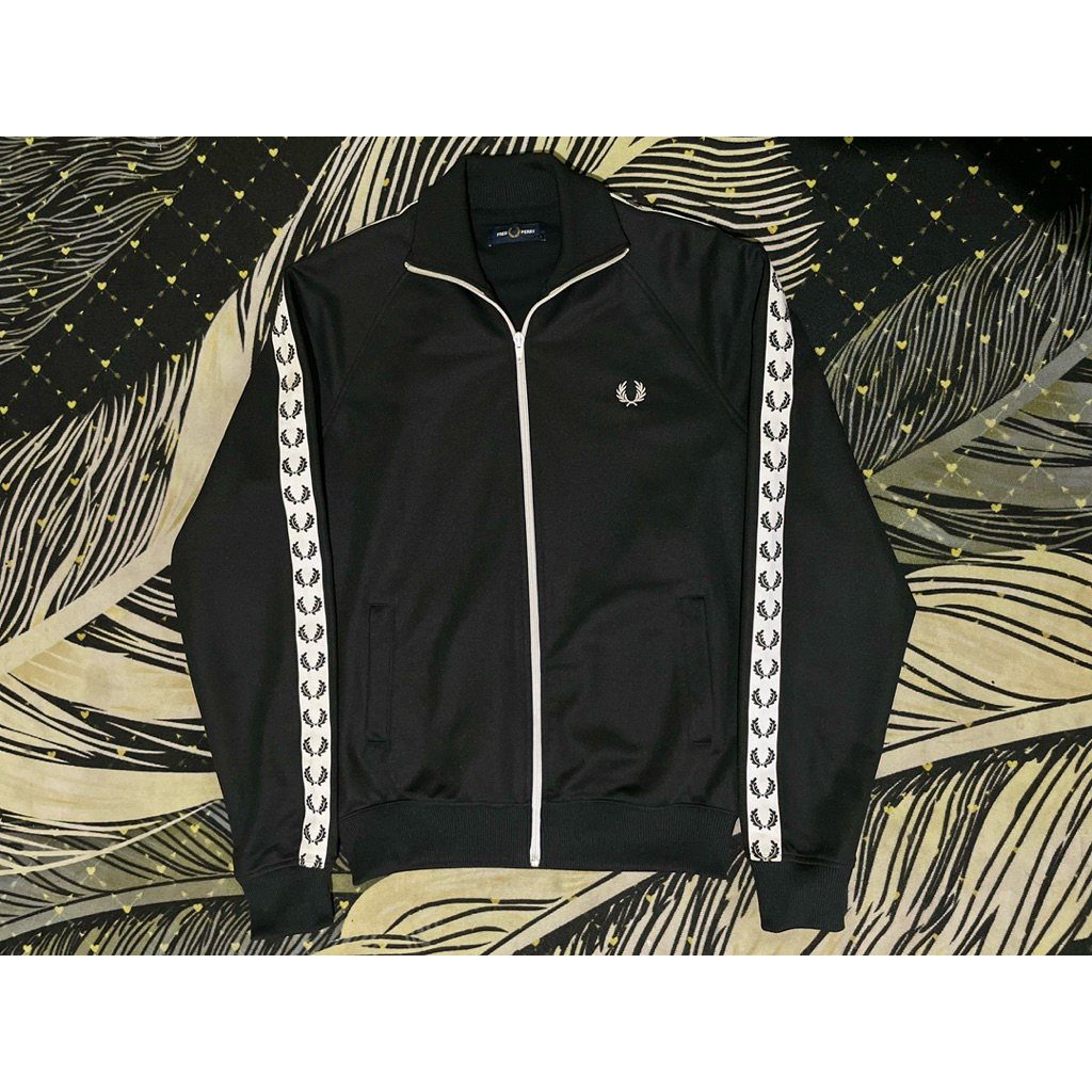 Tracktop FredP Black white