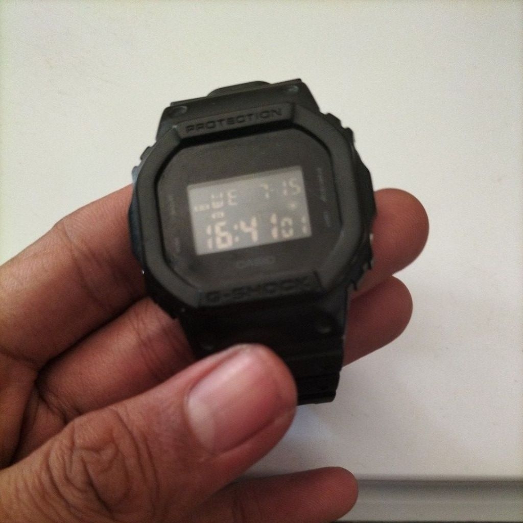 G shock DW 5600bb second original