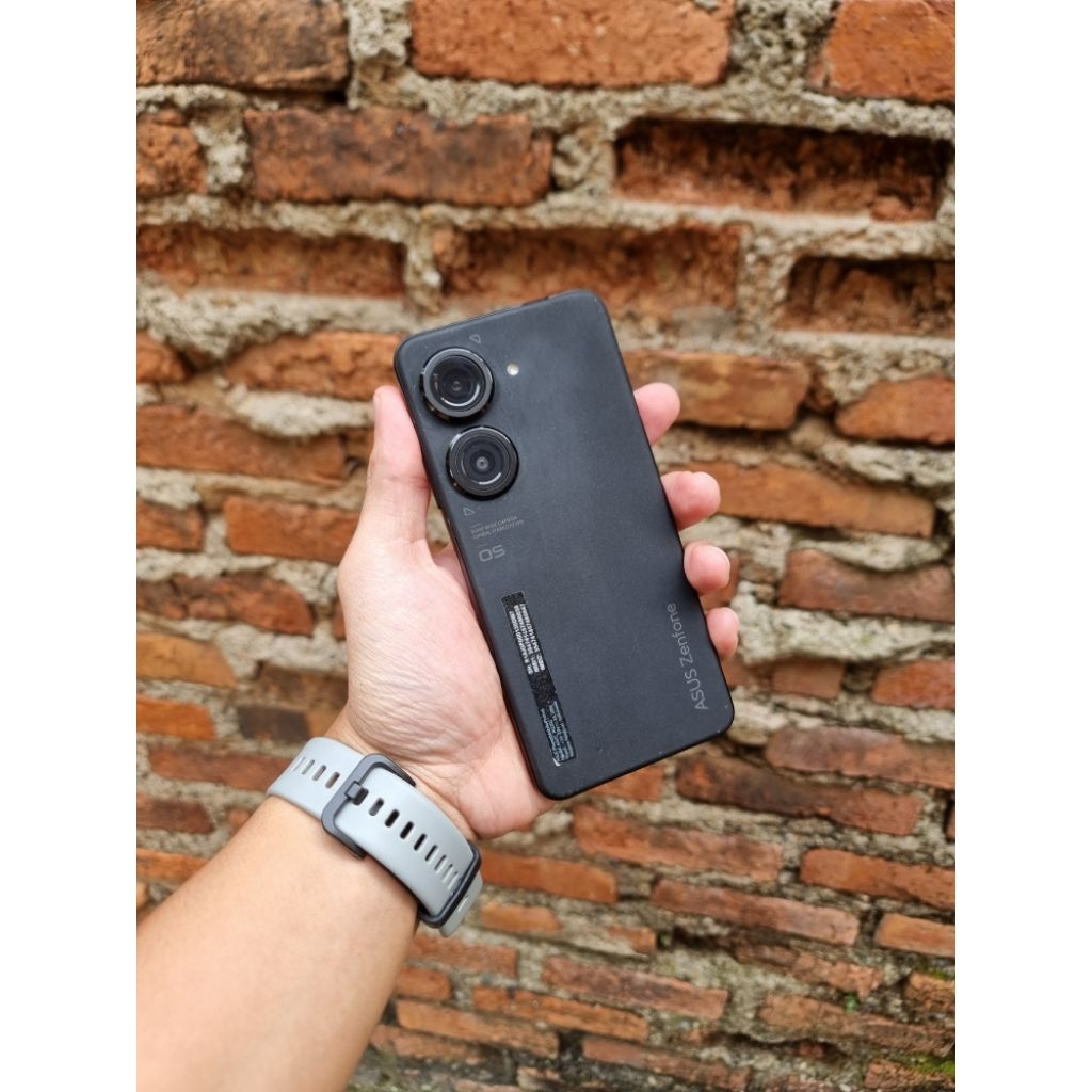 Asus Zenfone 9 5G 128GB Normal Mulus Resmi Indonesia