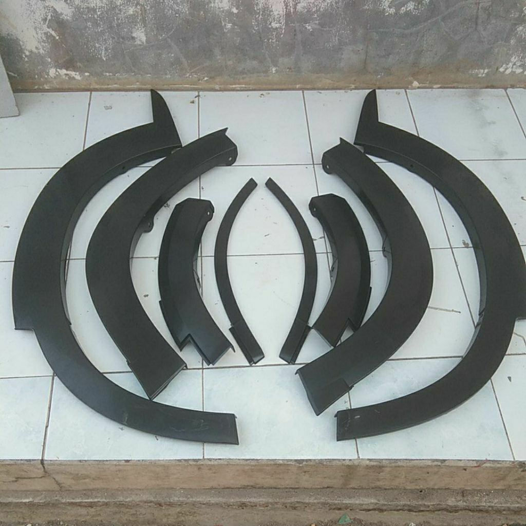 Over Fender Rush Terios GR 2018-2024 Original