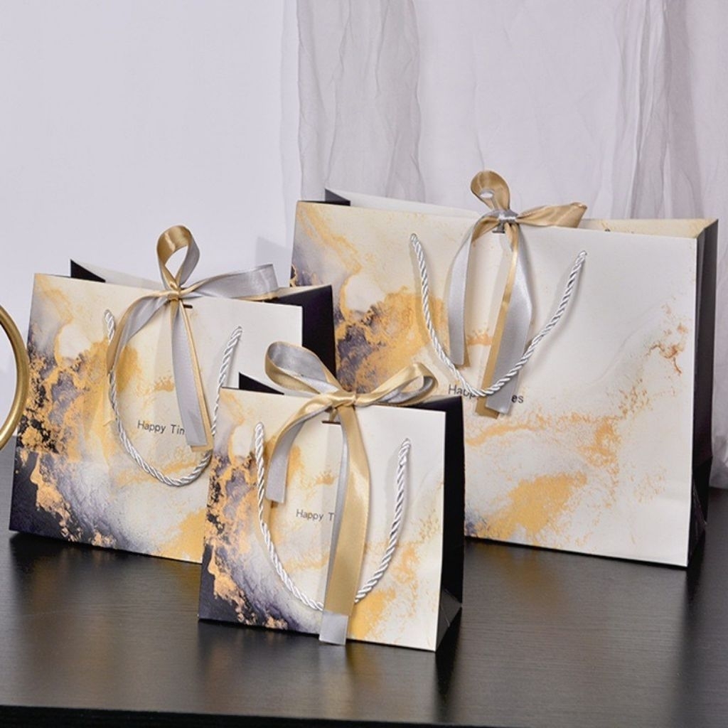 paperbag premium dengan pita / tas kado / paperbag pita estetik / paperbag ultah