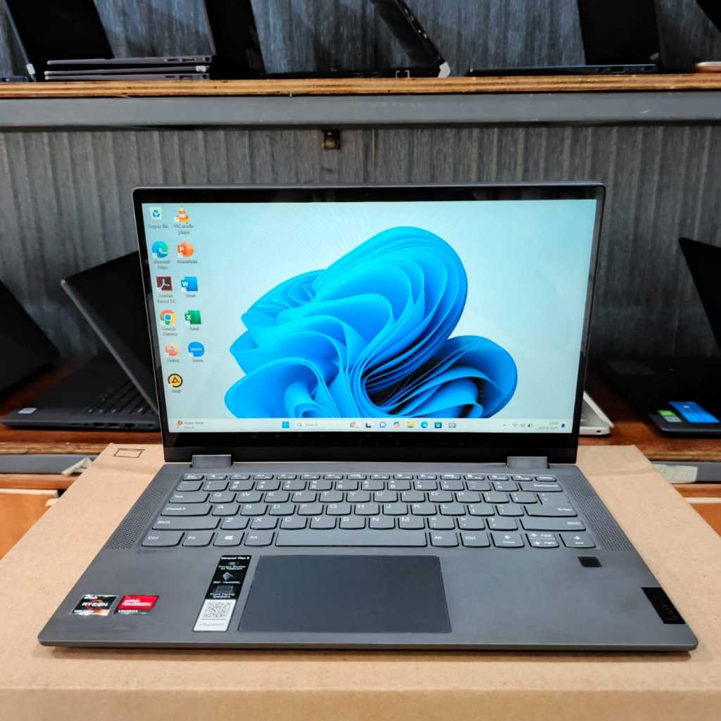 Laptop Lenovo Flex 5 14ALC05, Convertible (Touchscreen), Bisa Jadi Tablet, Amd Ryzen 3 - 5300U, Ram 