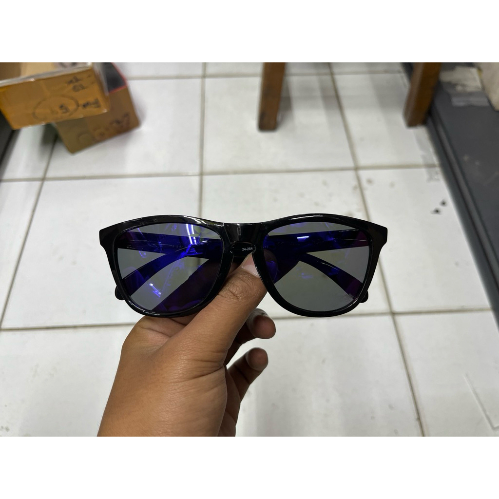 KACAMATA OAKLEY FROGSKIN KODOK HITAM LIST HIJAU LENSA BIRU MIROR