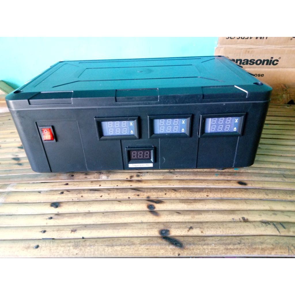 UPS Backup DC 120 watt automatic transfer switch no delay multi output