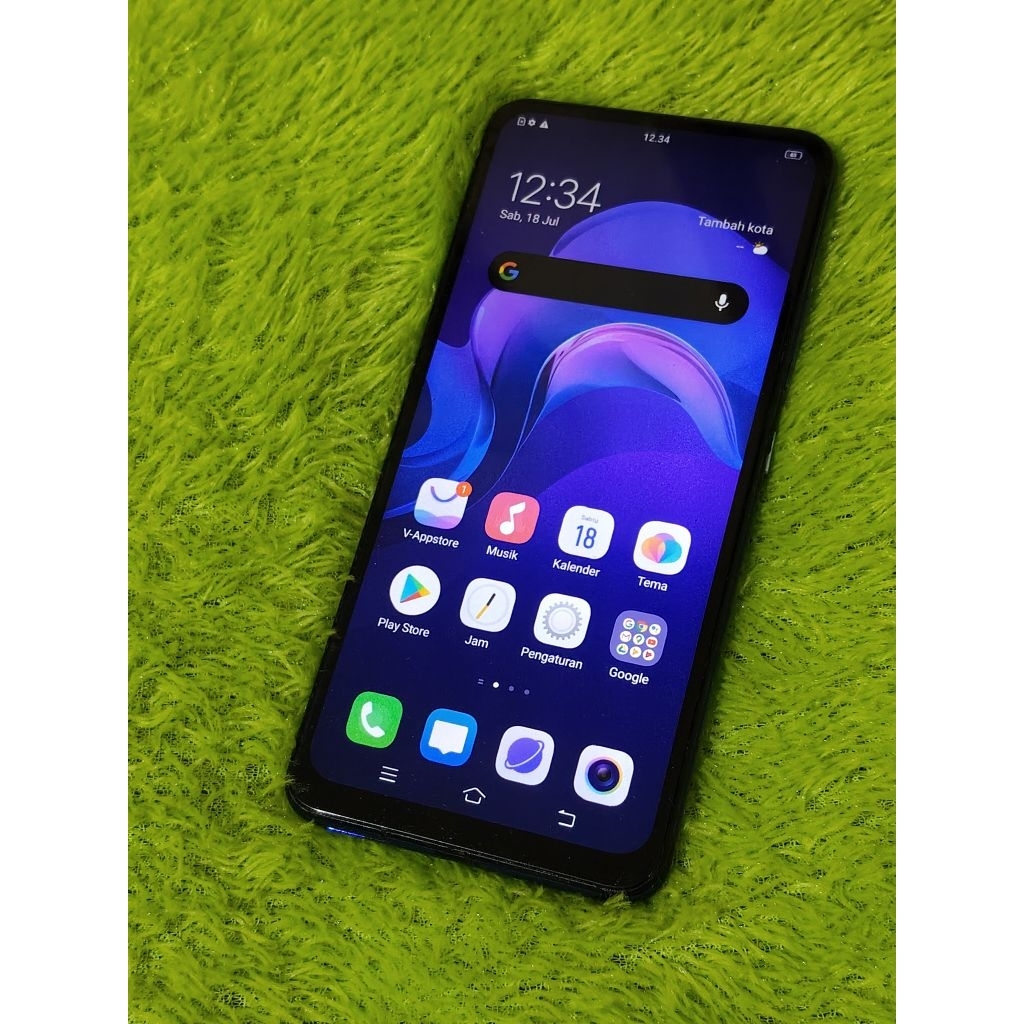 VIVO V15 RAM 6/128 Kondisi normal semuanya siap pake mulus no minus handphone second berkualitas
