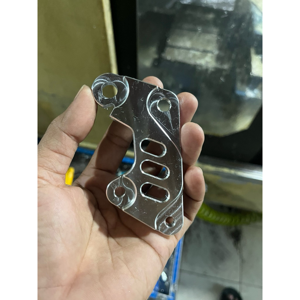 Breaket breket kaliper mio 5tl kaliper rcb  disc 260 cnc