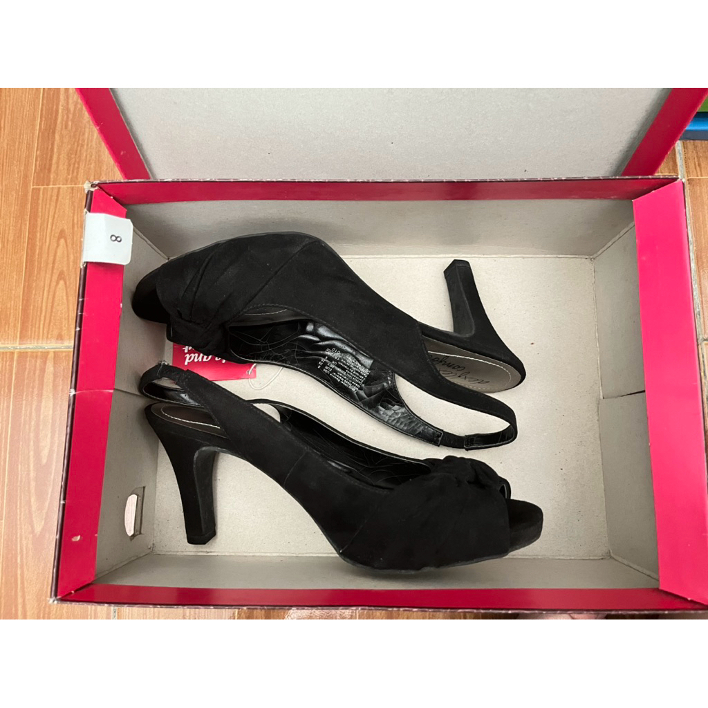 Sepatu High Heels by Payless Dexflex Comfort