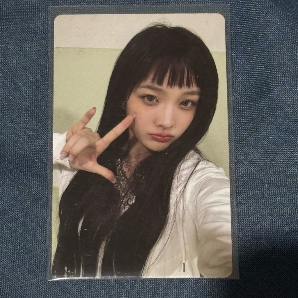 PHOTOCARD OFFICIAL ILLIT (MINJU, IROHA)