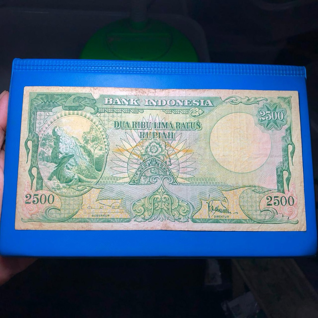 Uang Kuno Asli Rp. 2500 Komodo 2 Huruf Langka