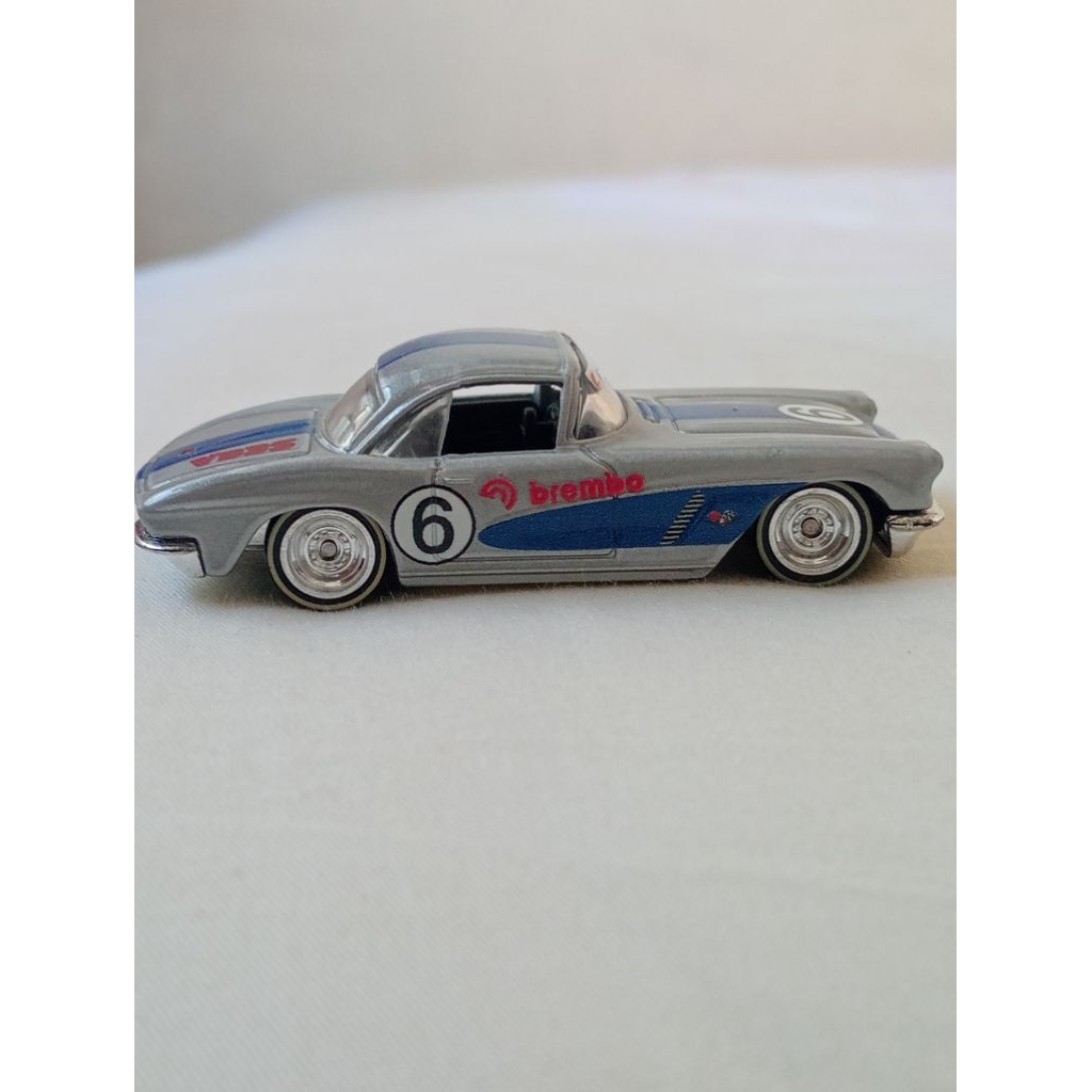 Hotwheels Loose Custom Ban Karet Vintage Club 82 Corvette