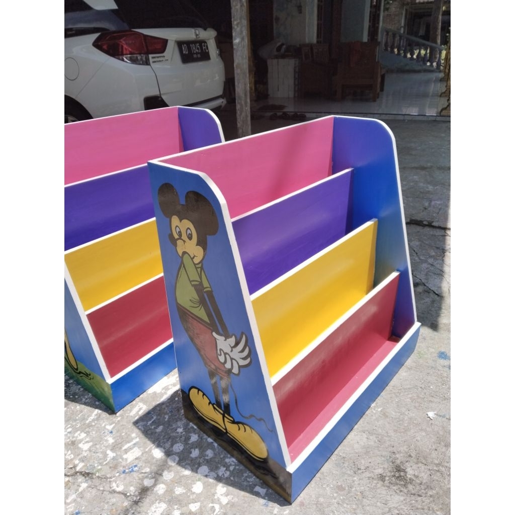 Mainan edukasi anak. Rak buku tk/Pojok baca tk&paud 70x30x100cm