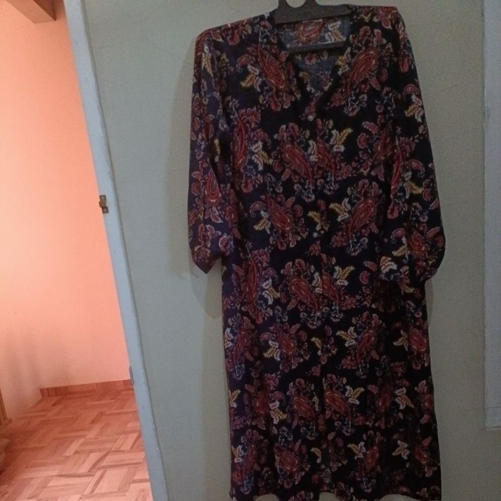 PRELOVED brand FIXPOSE