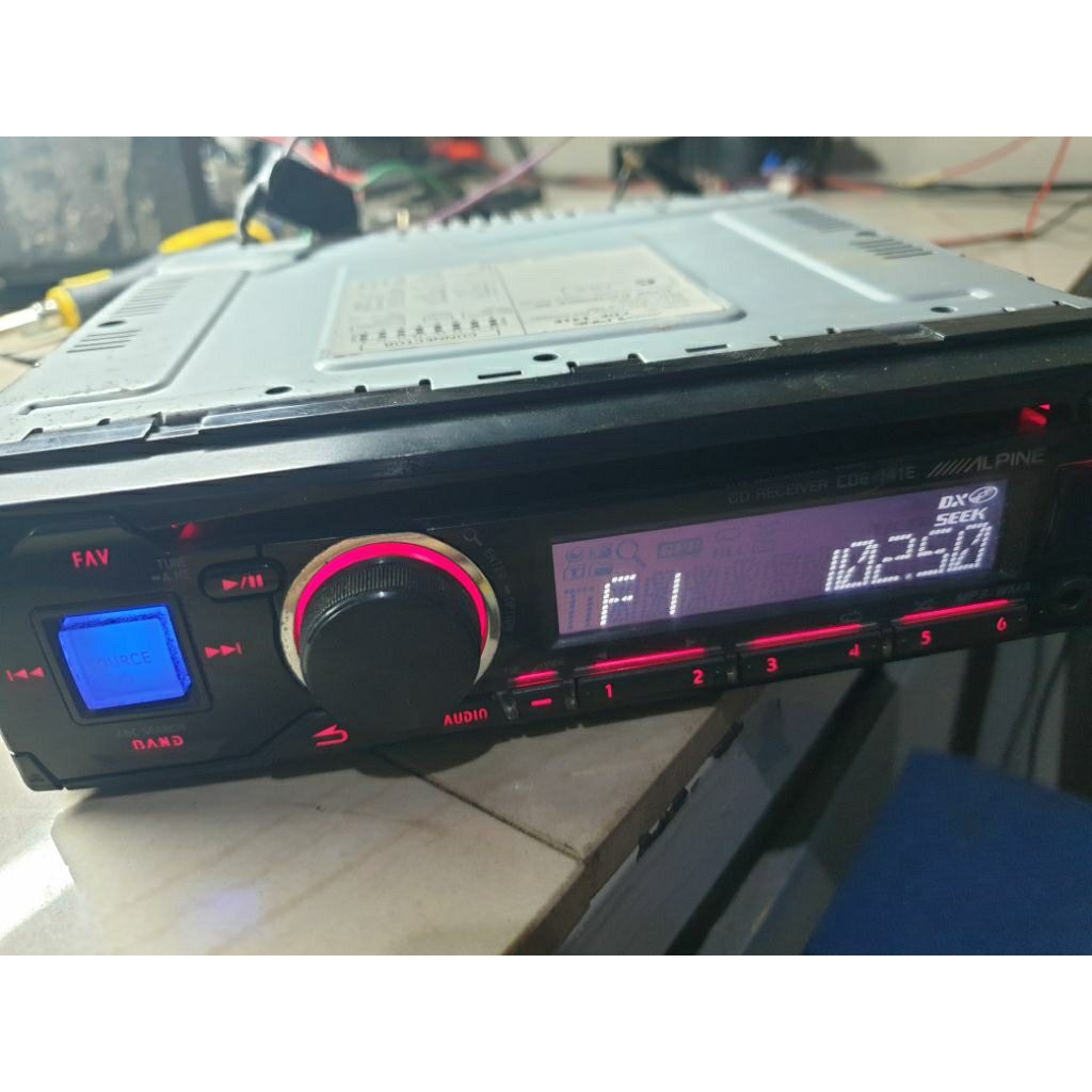 Single Din Alpine CD USB
