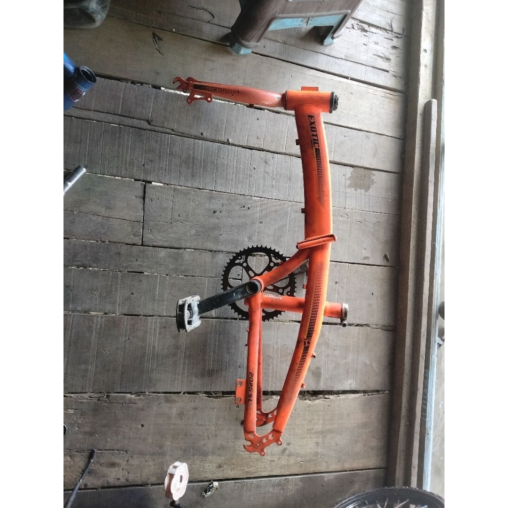 frame rangka sepeda lipat exotic Pasific UK 16