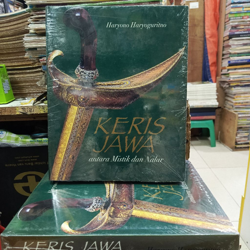 Buku Keris Jawa Antara Mistik Dan Nalar Karya Haryono Haryoguritno