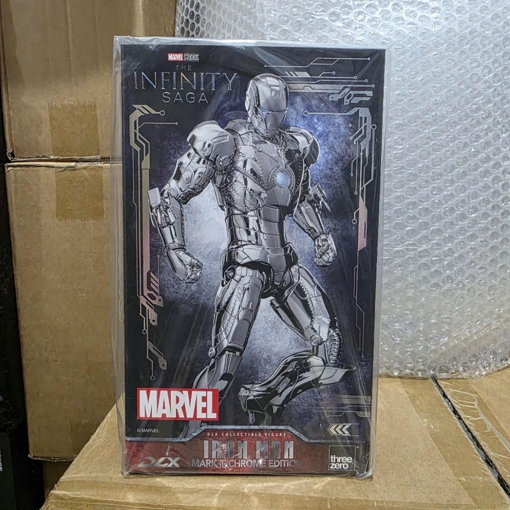 Action Figure Threezero DLX Iron Man Mark 2 Chrome Edition
