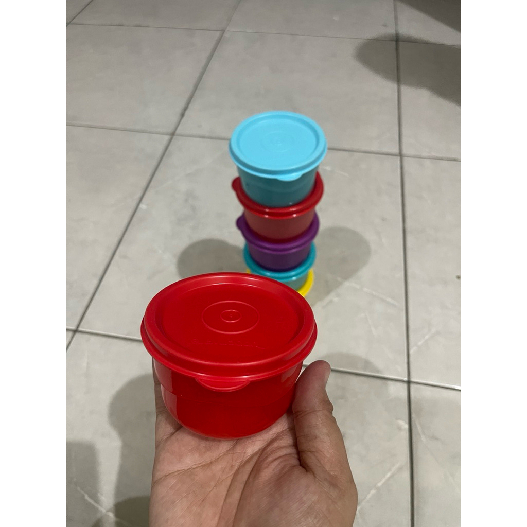 Snack Cup Tupperware