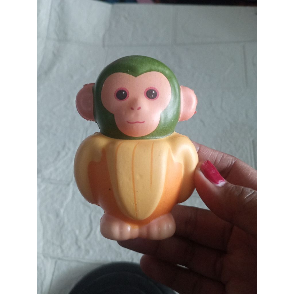 Mainan Anak Squishy Anomali