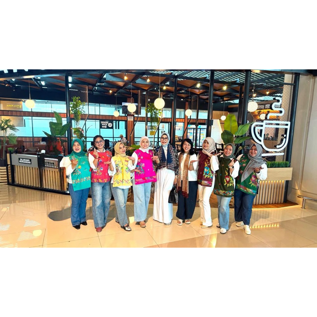 Vest Lagosi dan Rompie Lagosi ,Tenun Sengkang