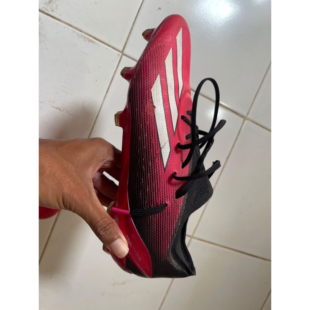 Sepatu Bola Adidas size 45 1/3