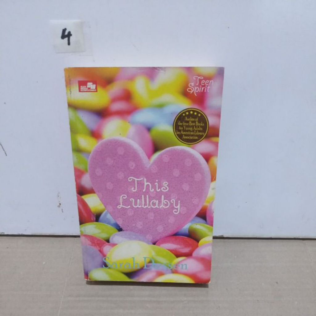 NOVEL  THIS LULLABY      SARAH DESSEN