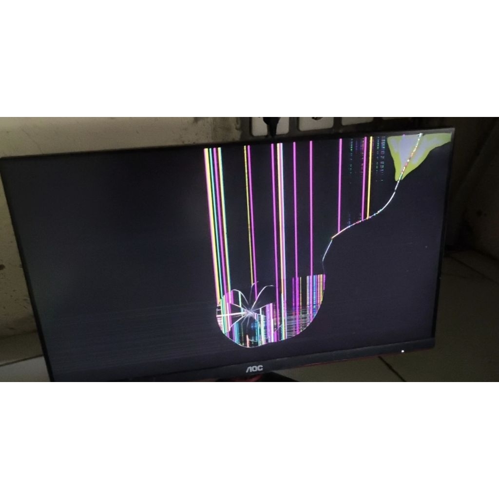 AOC G24G2SE minus layar kena bentur