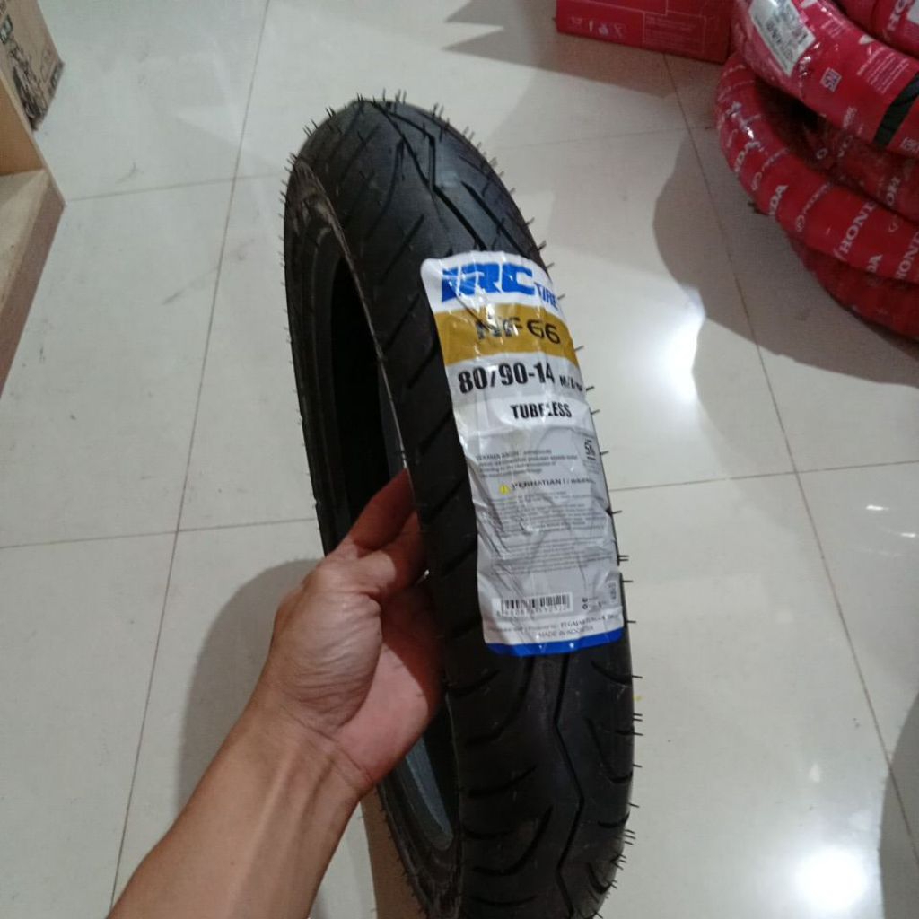 Ban Irc Nf66 80/90-14 Tubeless