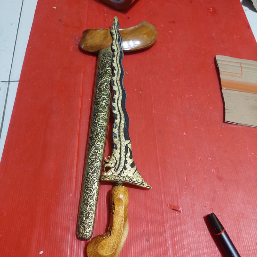 keris naga liong kinata