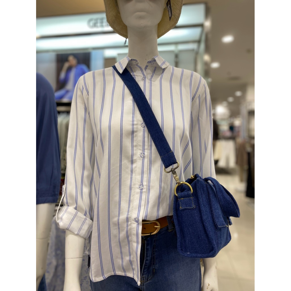 kemeja salur wanita brand Geela