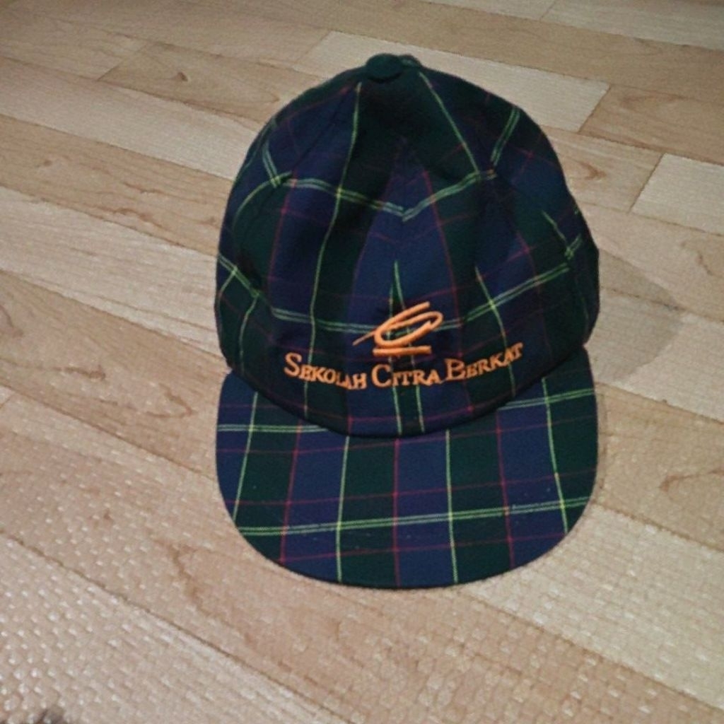 preloved topi sekolah citra berkat