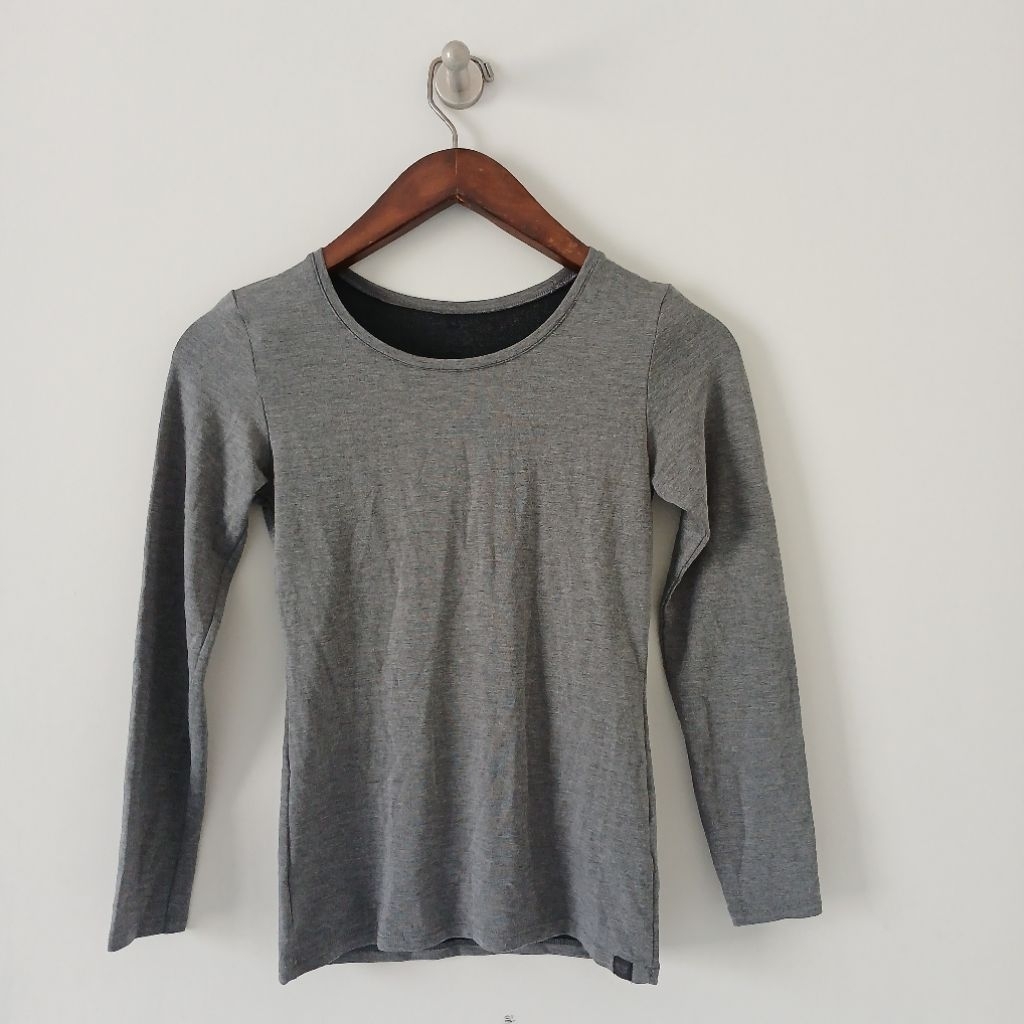 Preloved Uniqlo Heattech Top & Pants