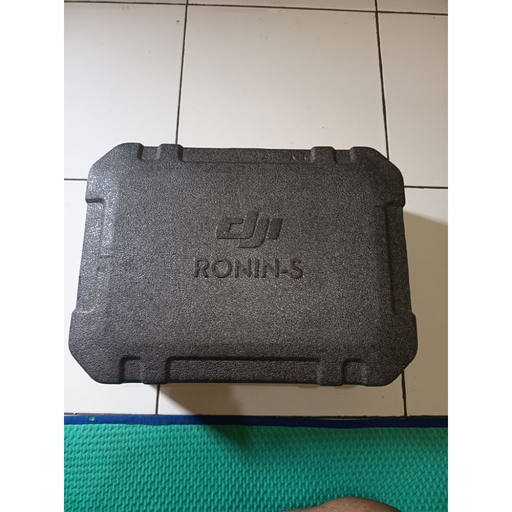 STABILIZER/GIMBAL/DJI RONIN-S ESSENTIAL