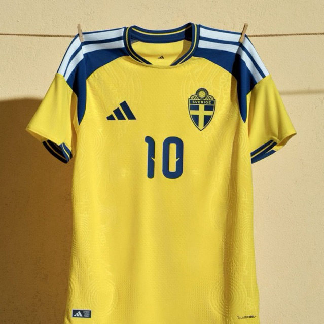 Swedia Home World Cup 2026 Stadium Jersey | Retro | Vintage Edition | Jersey Bola | Authentic Jersey