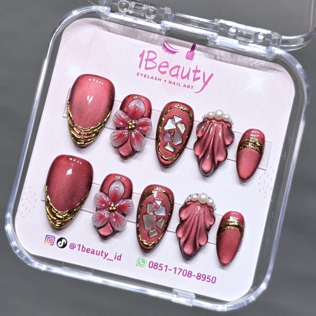 Press On Nails / Kuku Palsu / Fake Nails Cat Eye Cateye Cat Eye Burgundy Merah Anggur Red Wine Chrom