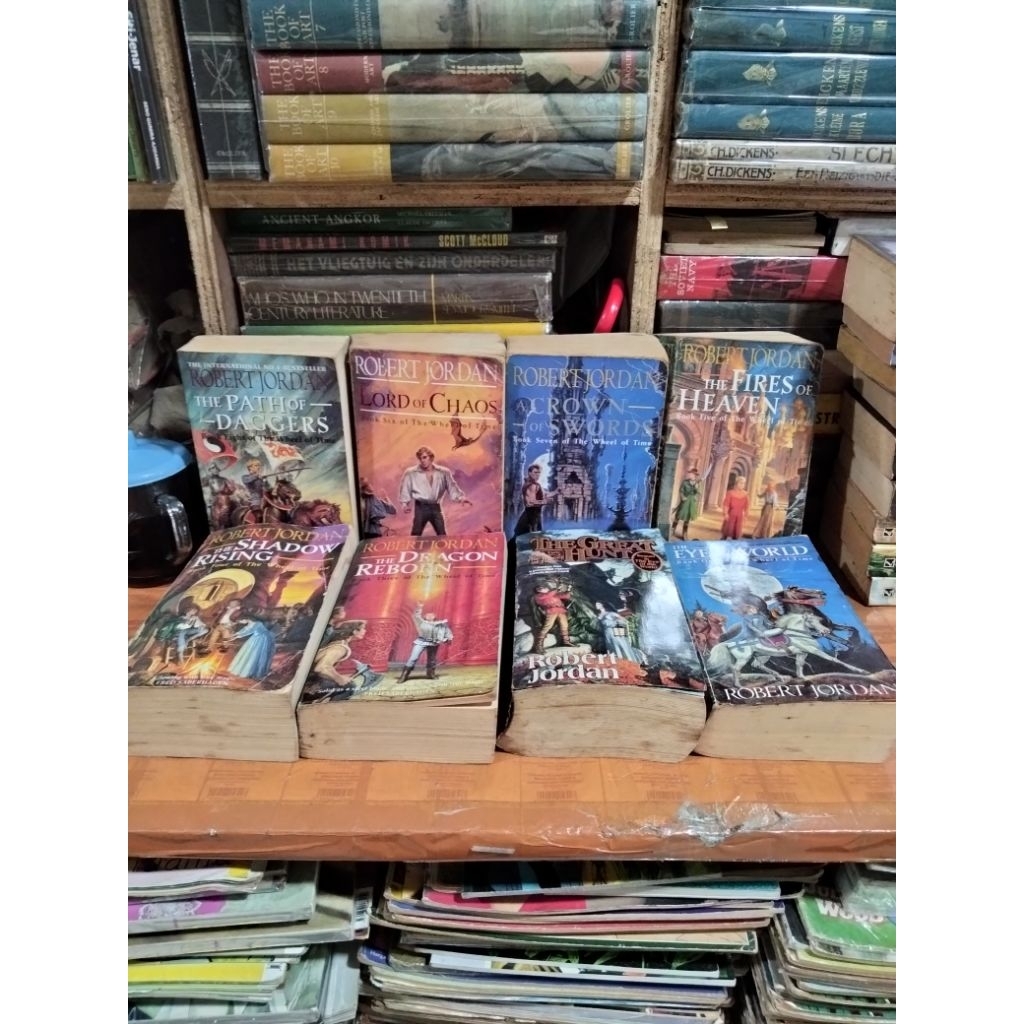 Robert Jordan the time lengkap