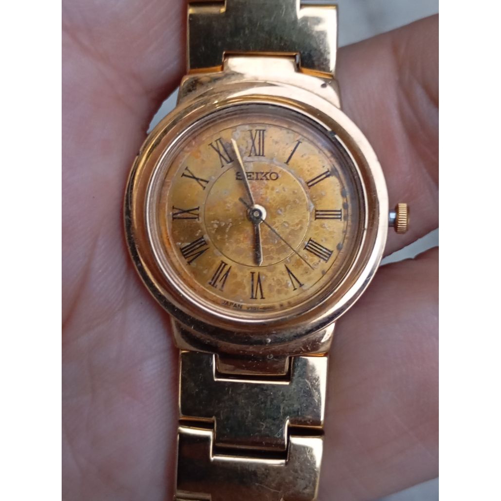 jam tangan seiko quartz gold batrai cewek second preloved original