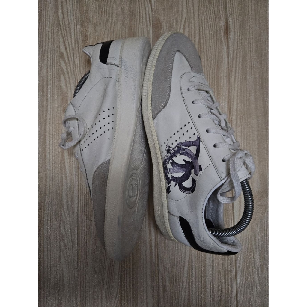 Sepatu Christian Dior casual kulit