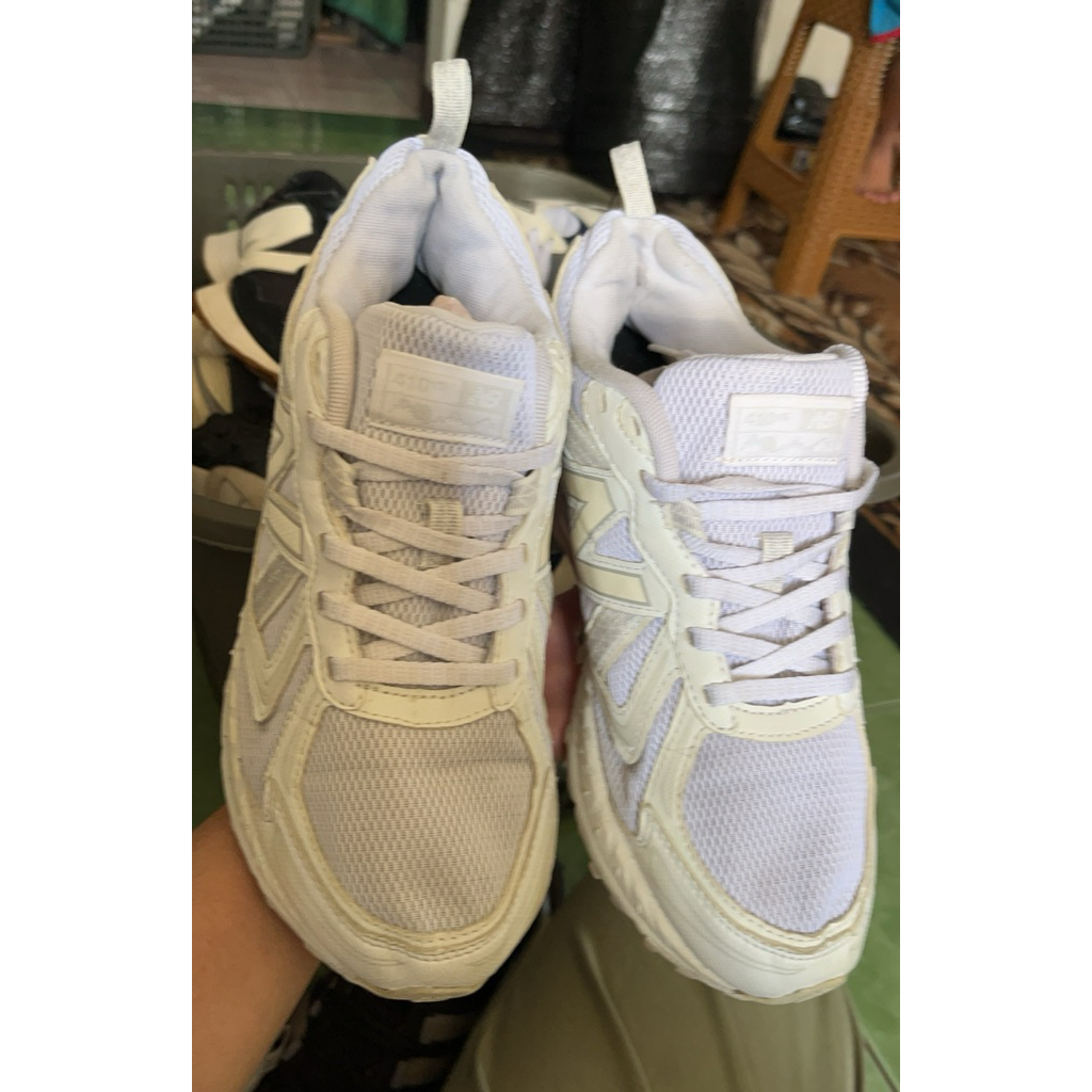 NB 410 v5 size 40 PL
