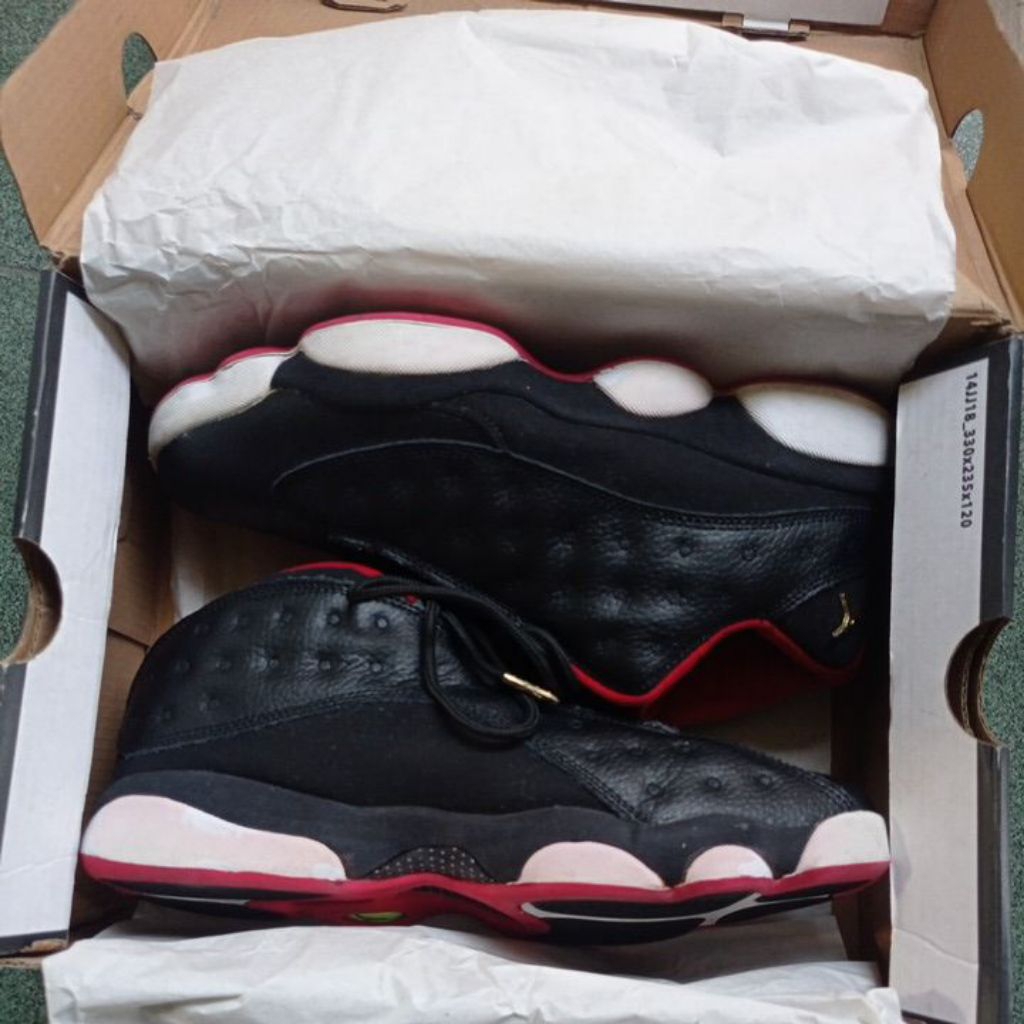 Sepatu Jordan Retro 13