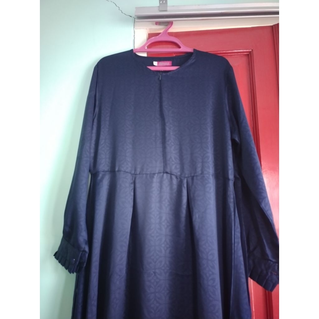 Gamis maxmara navy preloved
