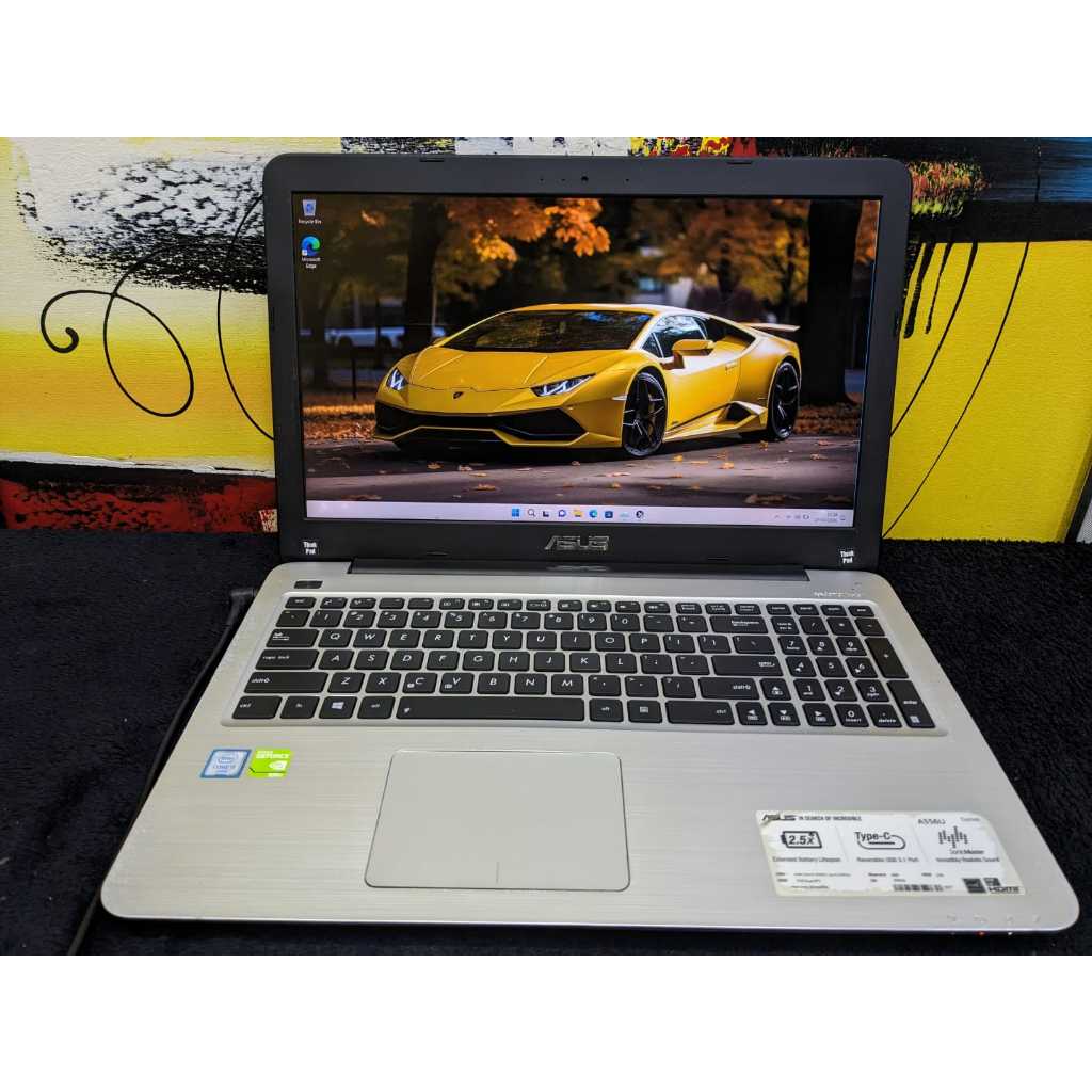 Laptop Asus X556 Core i5 6200U 4/320 Nvidia 930M 2GB