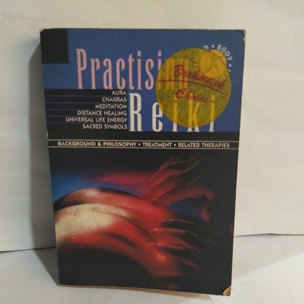 Buku Practising Reiki